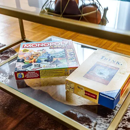 Apartment Grosse Terassen-wohnung Mit Grill, Playstation 5, Billardtisch Und Massagesessel